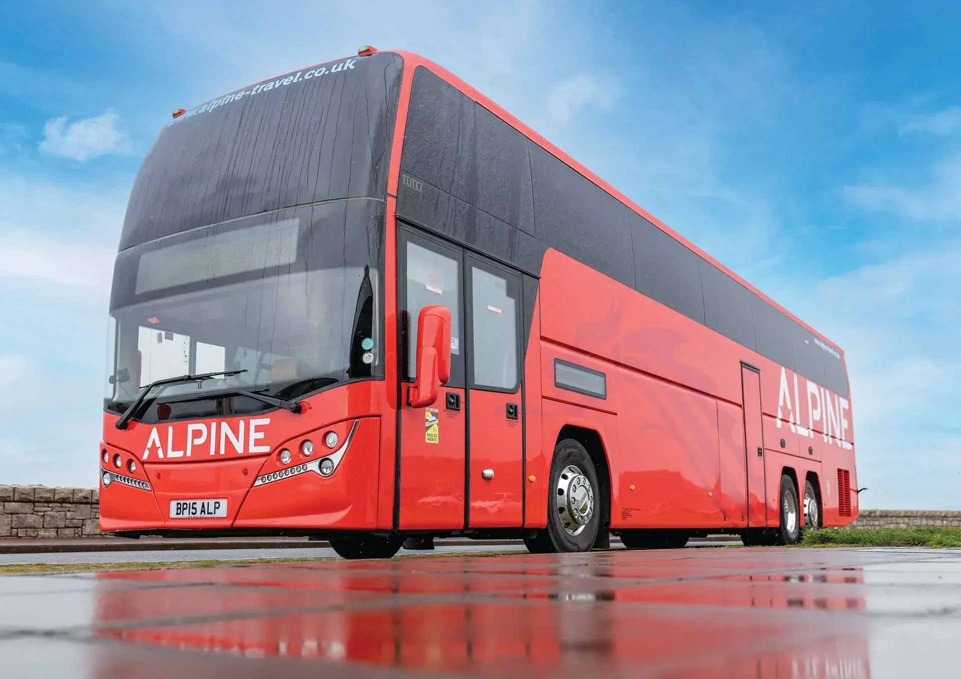 Alpine - High-Capacity Coaches
